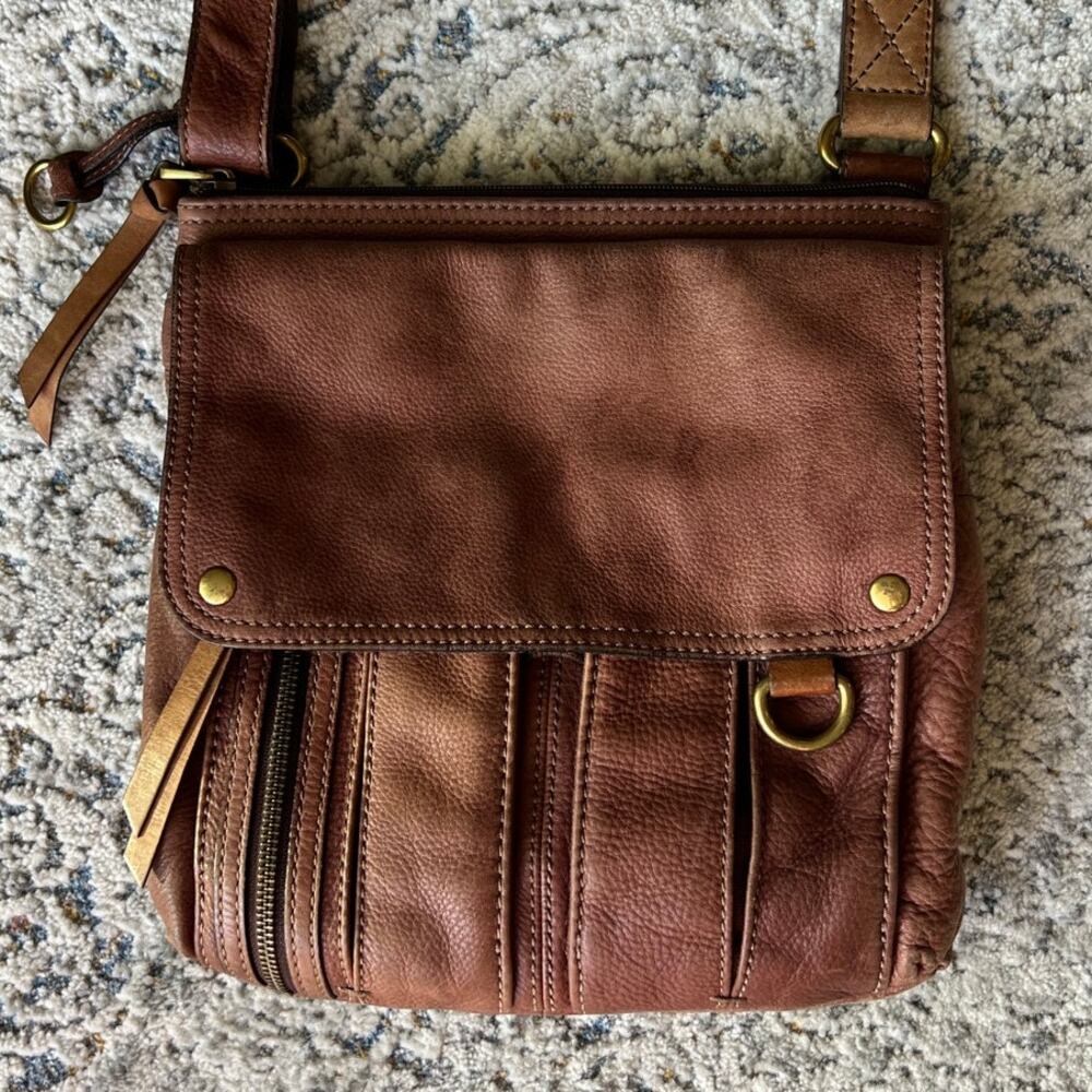Fossil Morgan Traveler Crossbody Brown Distressed Leather Saddle Bag - Picture 5 of 16